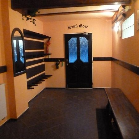 Pension Pugner Высоке-над-Йизероу Экстерьер фото